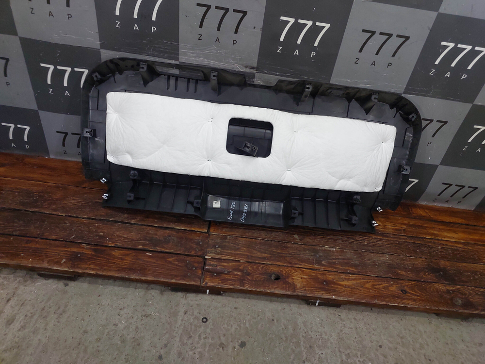 Обшивка крышки багажника Exeed TXL 20-нв Б/У Оригинал 403000287AAABK