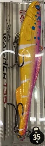 Воблер FA Relax Wagner Vib 135 L667  (тип: ратлин, плавучесть: тонущий, длина: 13.5 см., вес: 35г.)