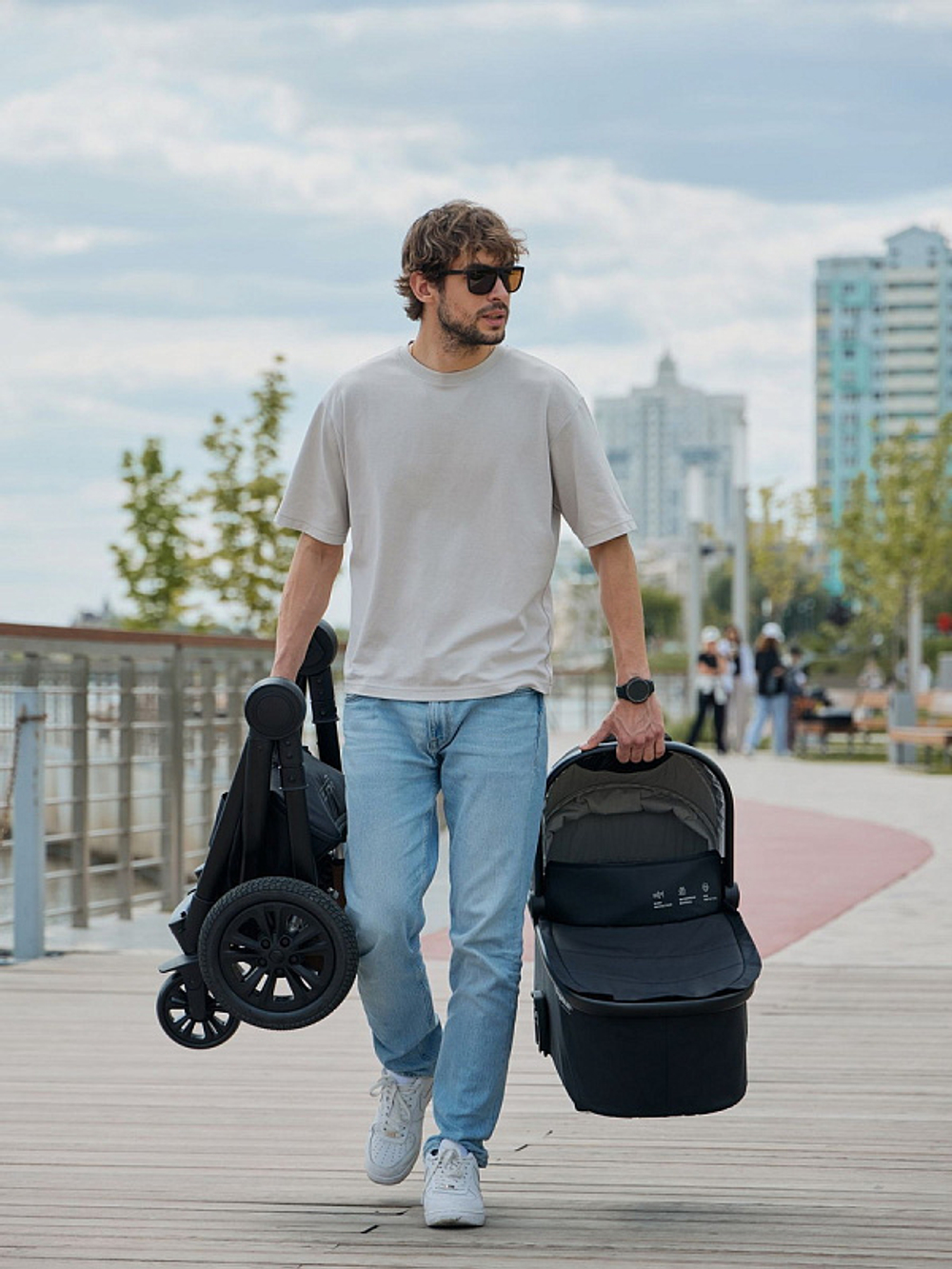 Детская коляска Happy Baby Mommer Pro 2 в 1 Dark grey