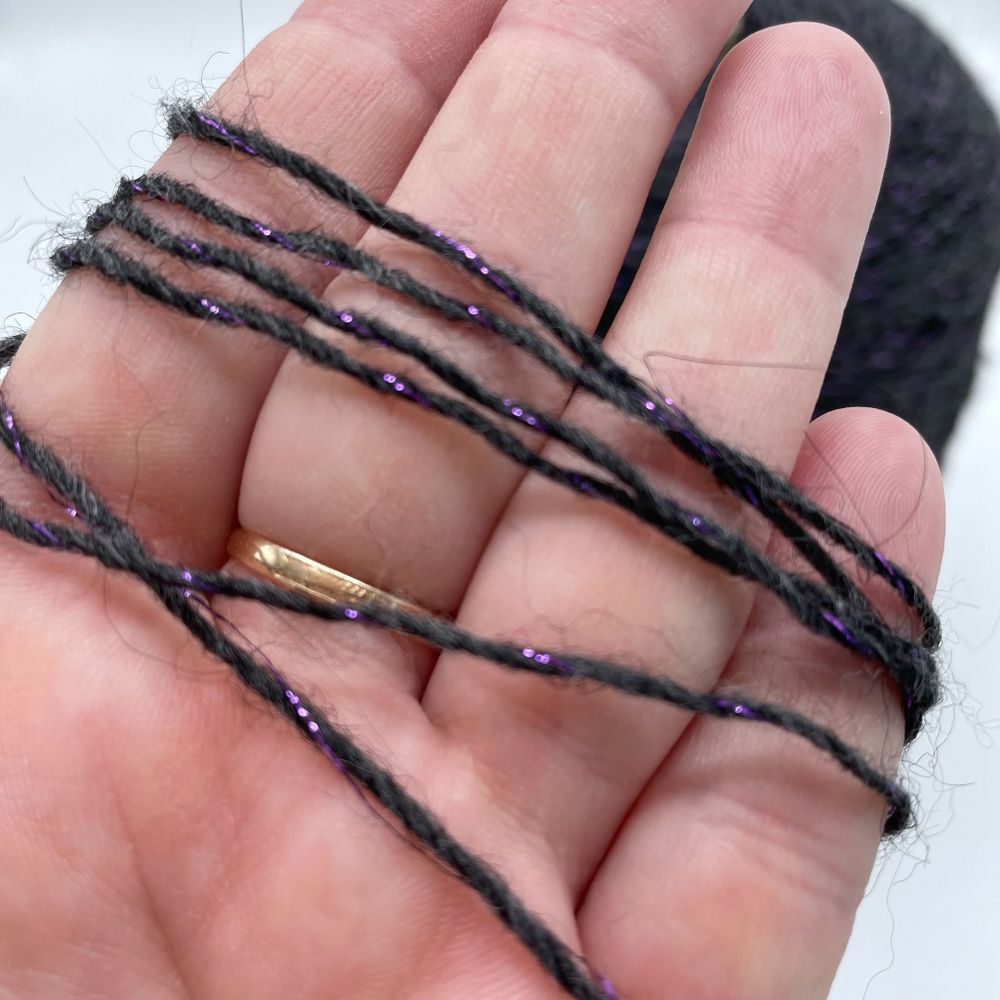 DinamiTeblas 50% меринос экстрафайн 10% альпака 35% полиамид 5% люрекс