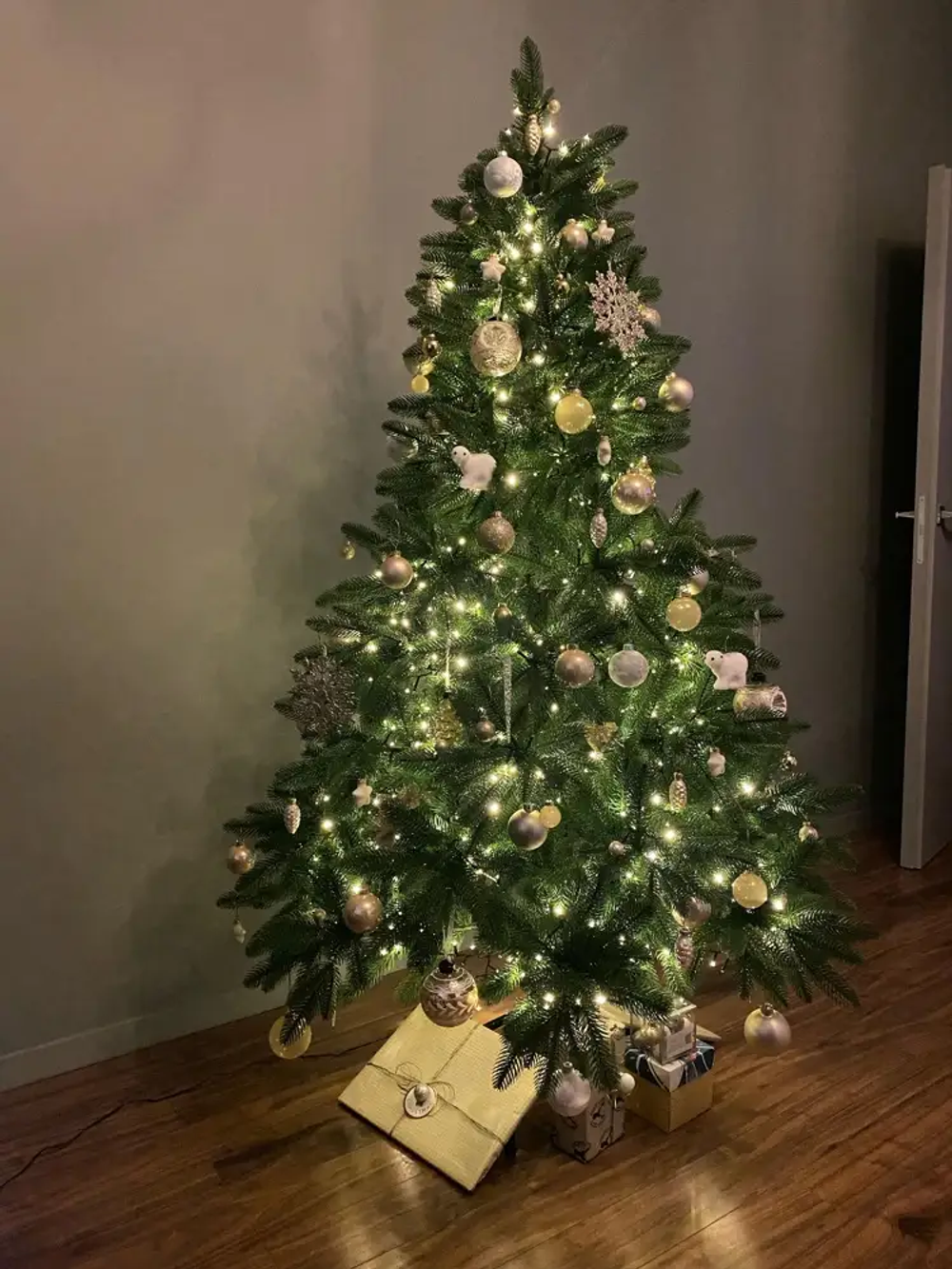 Ель искусственная Царь елка Беверли 180 см БВР-180