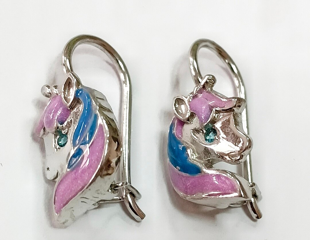 Ювелирные детские серьги из серебра с эмалью "Единорог"