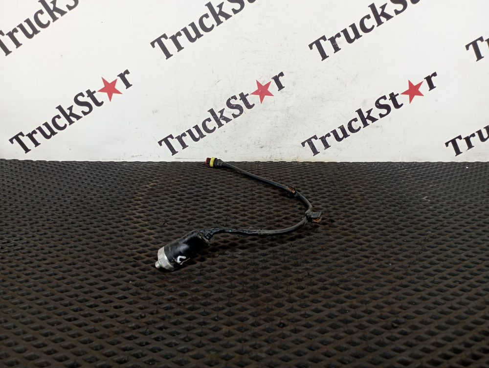 Датчик давления системы кондиционирования 2023г