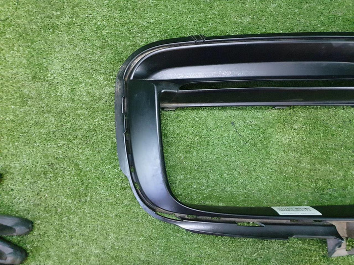 Накладка переднего бампера Porsche Cayenne 3 17-23