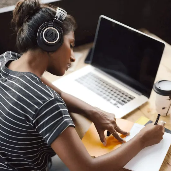 Наушники полноразмерные Audio-Technica ATH-M50xBT2 Black