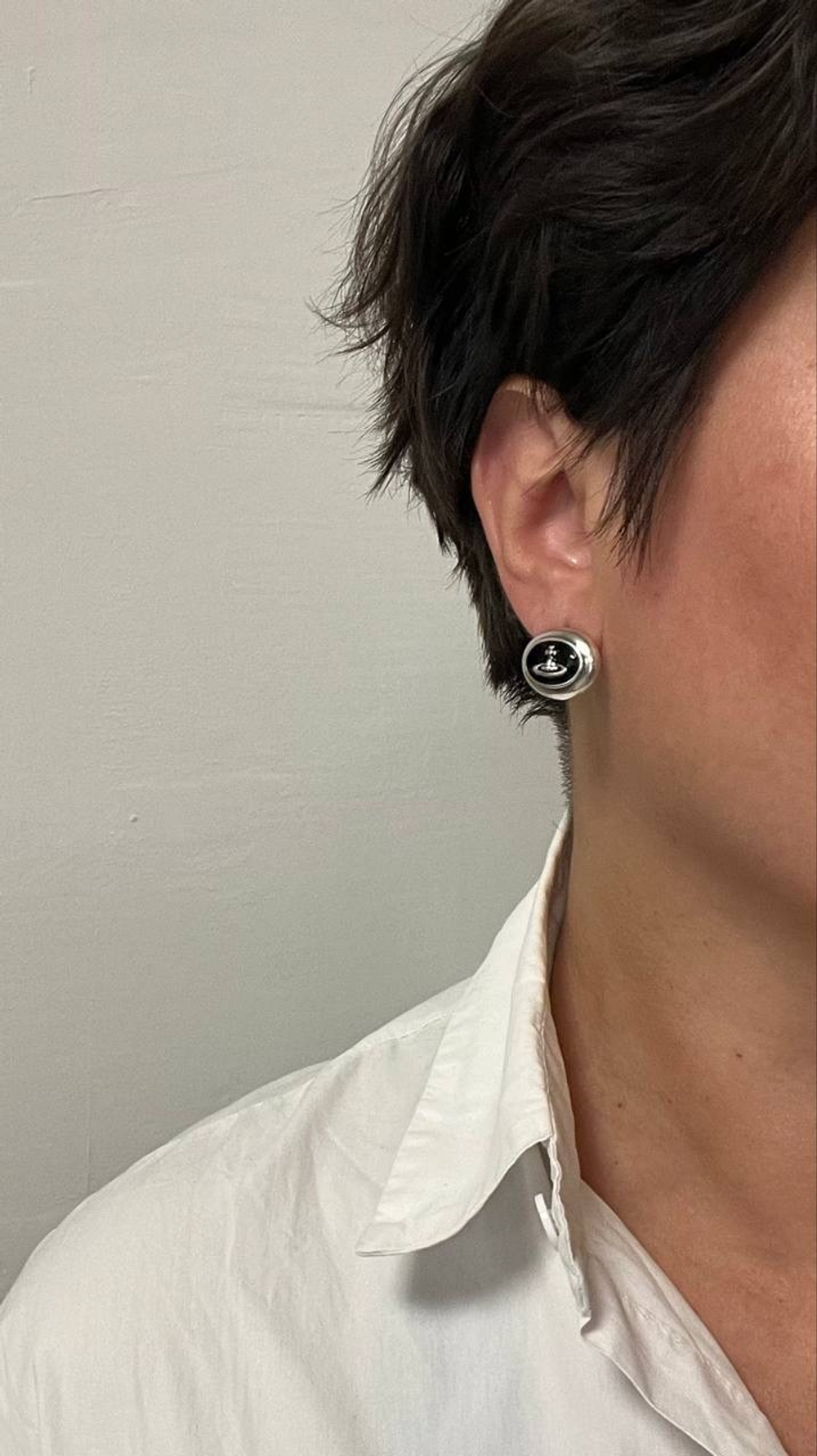 Серьги с чёрной эмалью Vivienne Westwood
