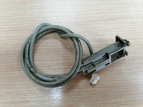 Б/у 3016.1415 Rational Датчик контакта двери Classic/C-линия/CPC-линия начиная с 01/1996