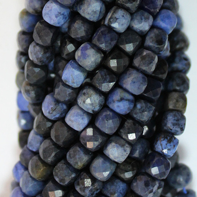 Содалит АВ куб юв. огранка бусины 4 мм