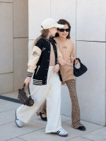 Черный бомбер для школы и сада