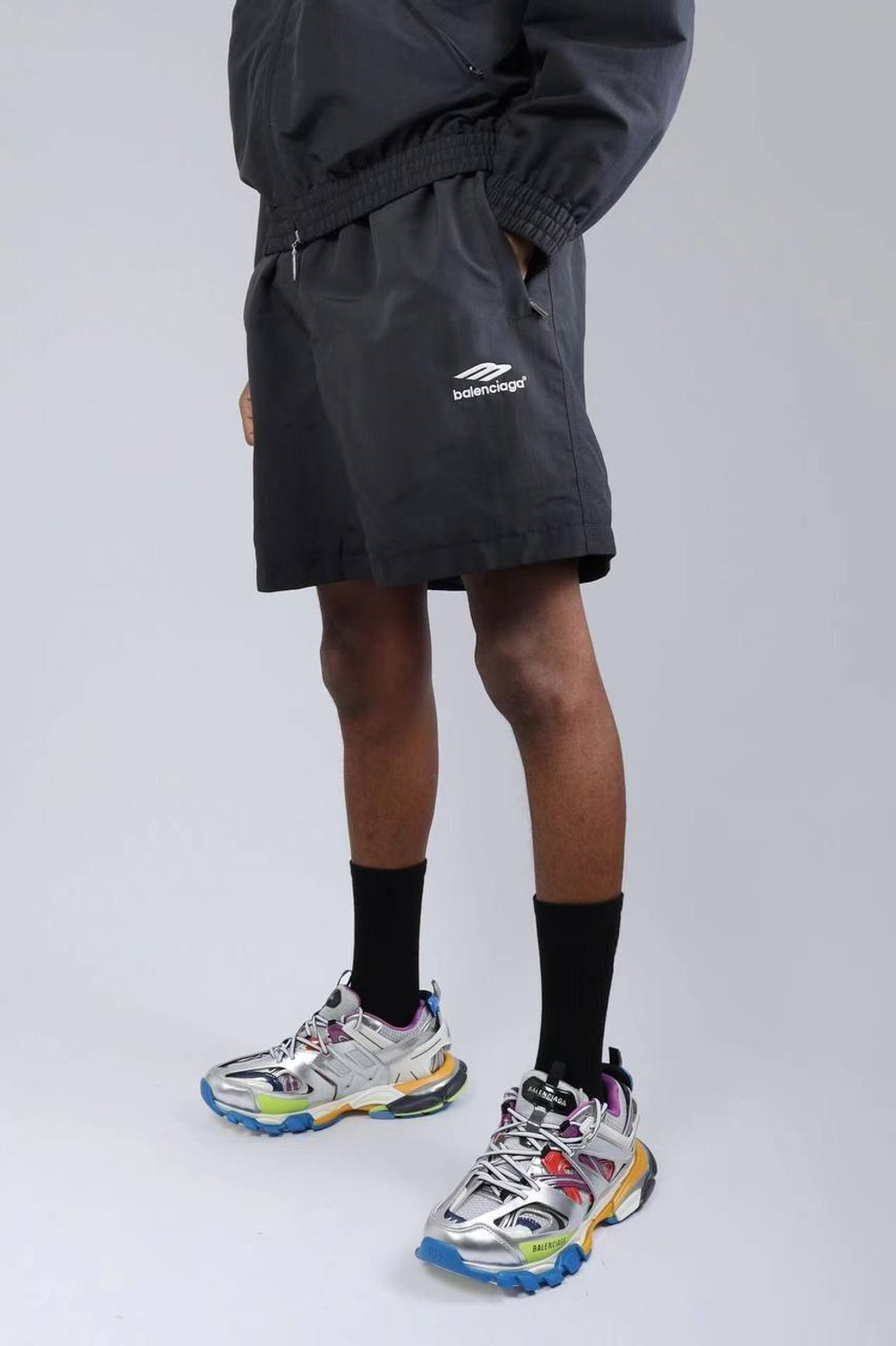 Шорты Balenciaga