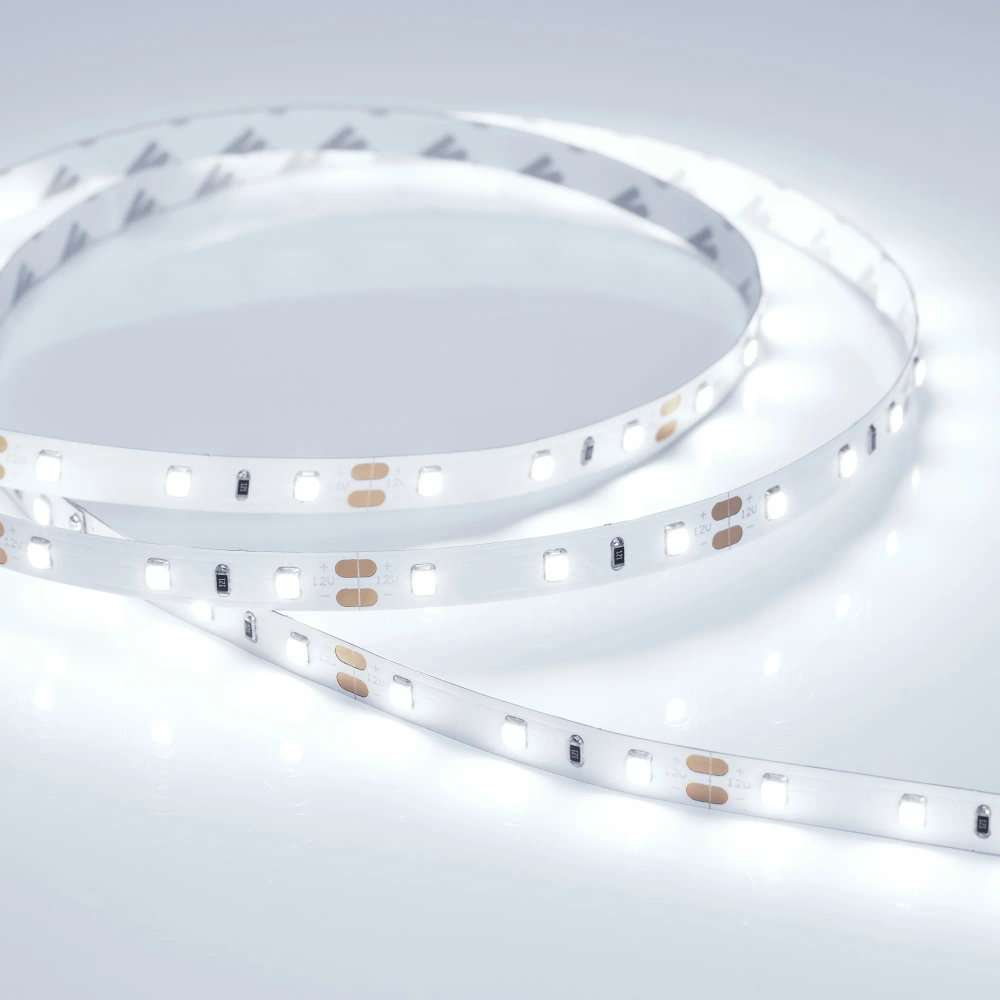 Светодиодная лента RT 2-5000 12V Cool 8K (2835, 300 LED, PRO) (Arlight, 7.2 Вт/м, IP20) 016889(1)