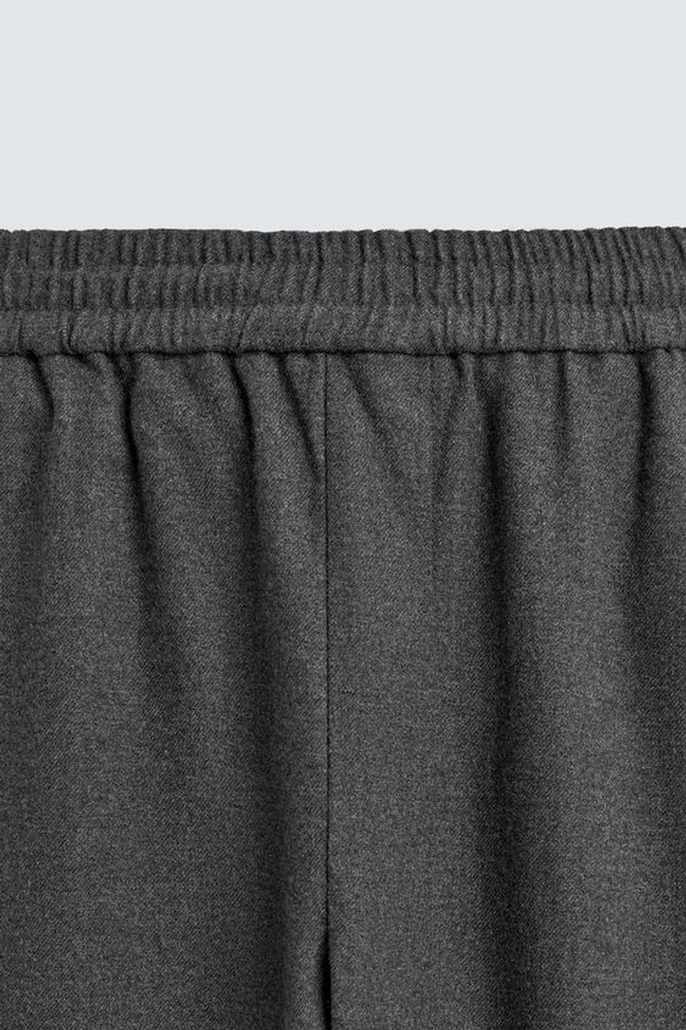 ZARA БРЮКИ RELAXED FIT ИЗ РЕЛЬЕФНОЙ ТКАНИ, СЕРЫЙ