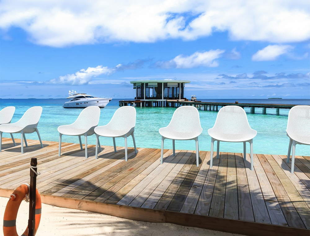 Лаунж-кресло пластиковое Siesta Contract Sky Lounge, белый