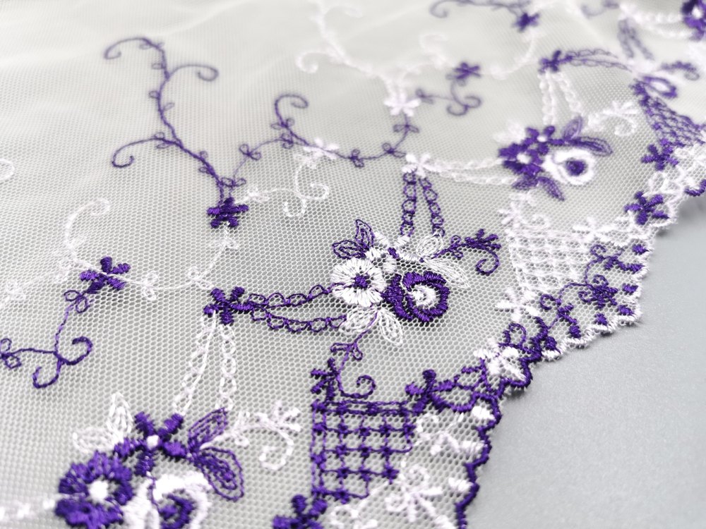 Вышивка на сетке, ПРАВАЯ, 18 см, шампань/фиолетовый,(Арт: VS-1023), м