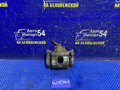 Суппорт тормозной передний правый NISSAN STAGEA 1996-1998