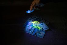 Armytek Crystal Pro UV Red