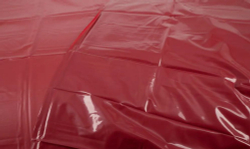 Виниловая бордовая простынь Vinyl Bed Sheet