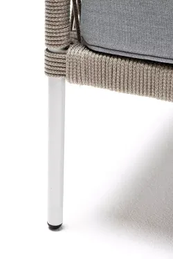 "Канны" кресло плетеное из роупа, каркас алюминий светло-серый (RAL7035) муар, роуп серый меланж круглый, ткань светло-серая