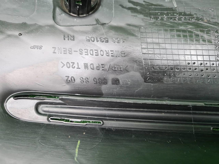 Решетка переднего бампера Mercedes GLE V167 18-24