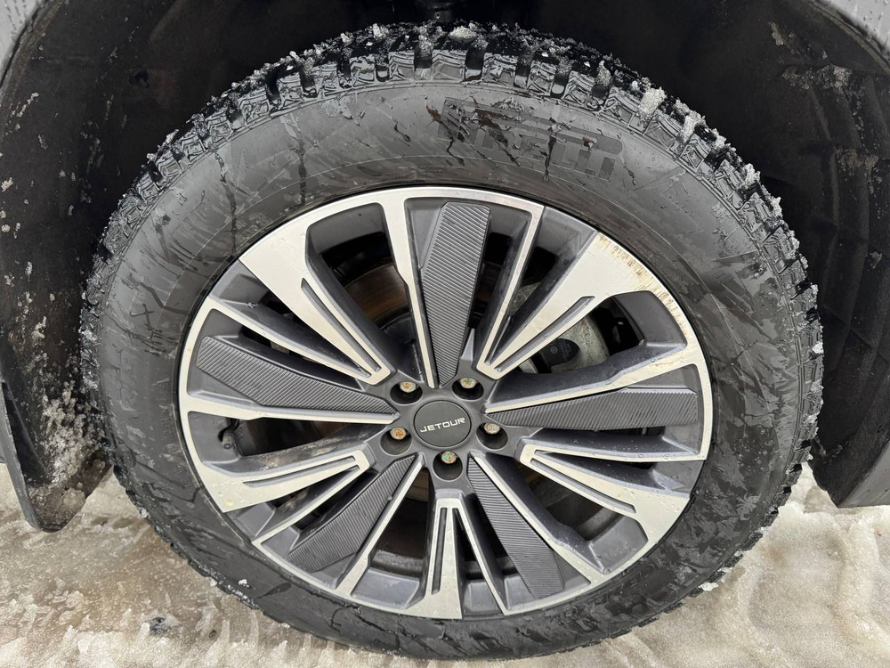 JETOUR Dashing 1.6T DCT Luxury 190,35 л.с.