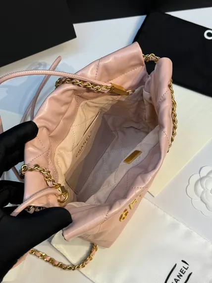 Сумка Chanel 22 mini розовый