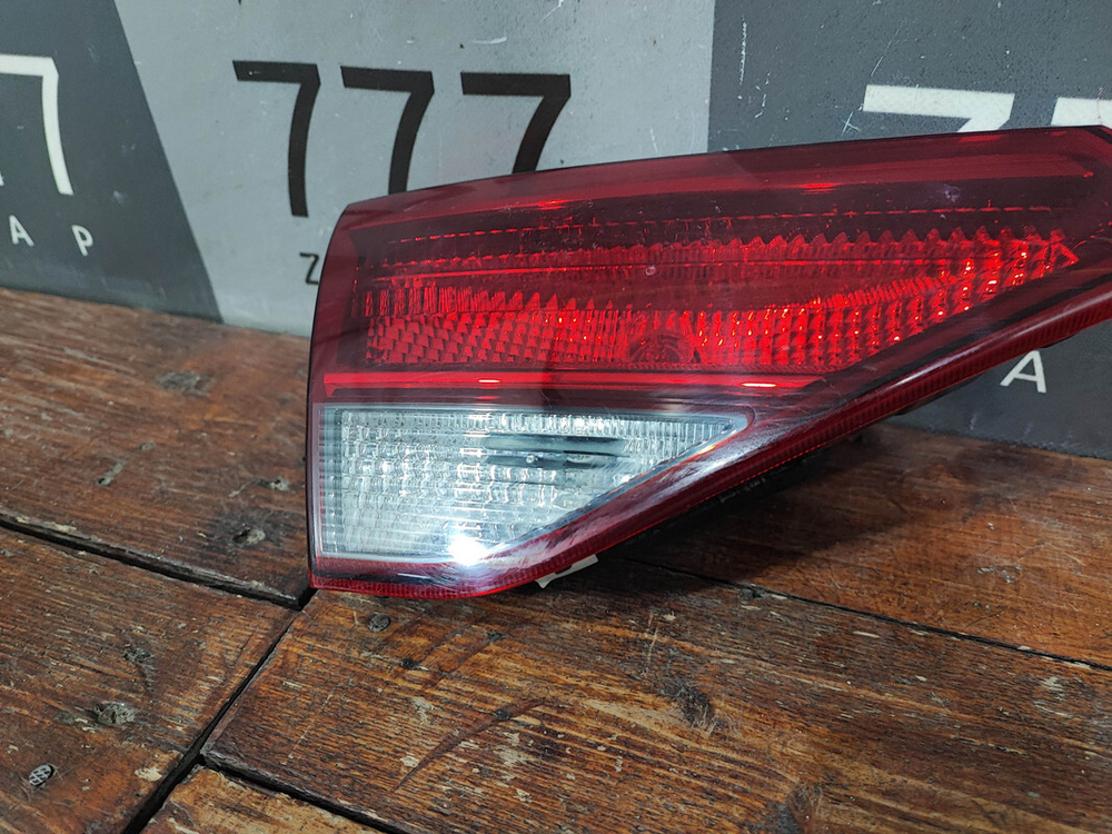 Фонарь задний левый Kia Rio 4 (FB) 20-нв Б/У Оригинал 92403H0500