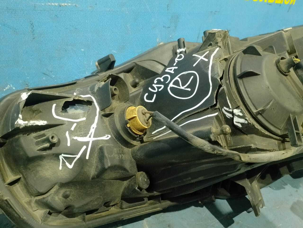 Фара передняя правая MITSUBISHI LANCER 2008