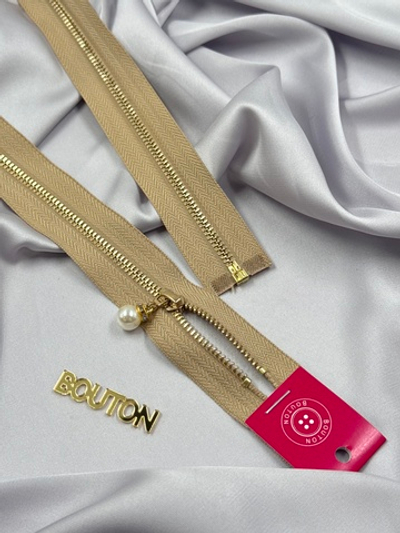 Молния темно-бежевая (песочная) золото жемчуг