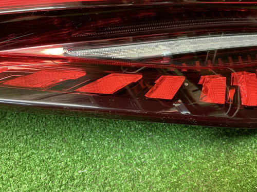 Фонарь багажника Chery Tiggo 8 Pro Max (23-нв)