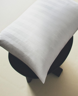 ZaraHome - Наволочка в полоску 500 нитей, 70x90 см