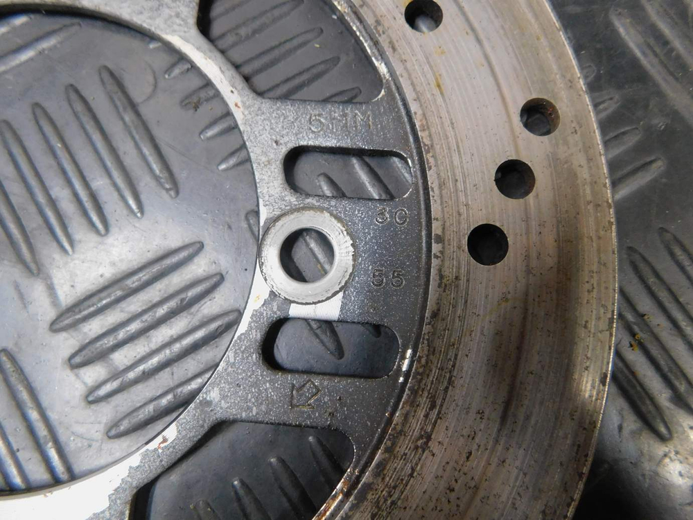 Диск тормозной задний Kawasaki ZZR 400 98 052949