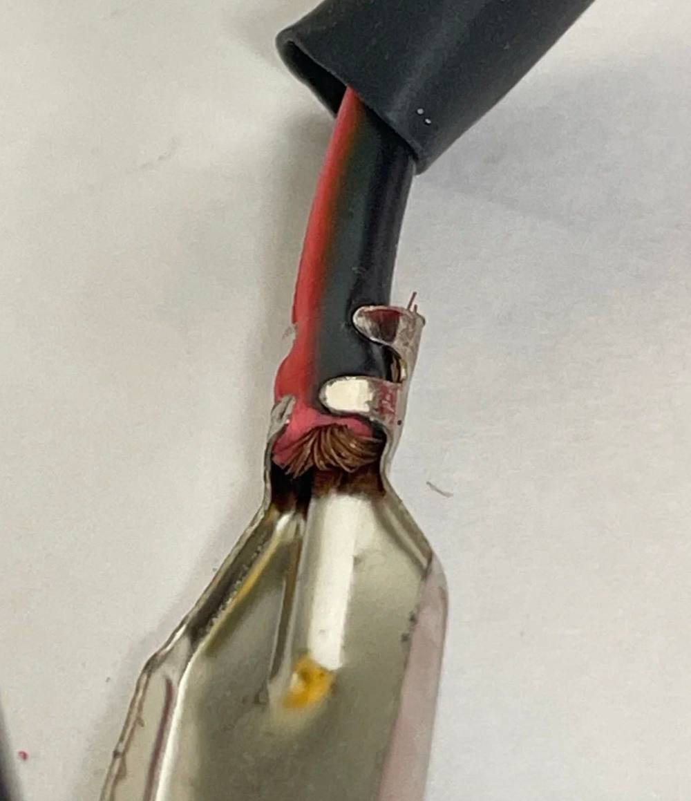 Удлинитель (40 см) прикуривателя HYK с крокодилами (1 шт.)