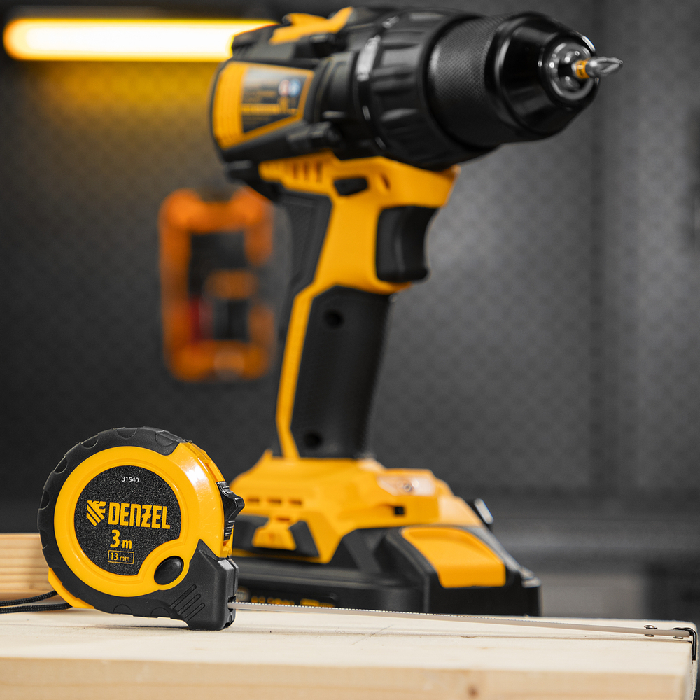 Рулетка 3м х 13мм, двухкомп. корпус, кнопка-пауза Denzel