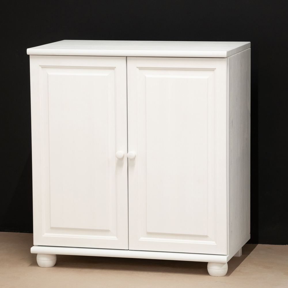 Комод белый 2 двери Харви из массива сосны с филенкой для спальни и кухни в викторианском стиле, комод деревянный для вещей и одежды на ножках напольный