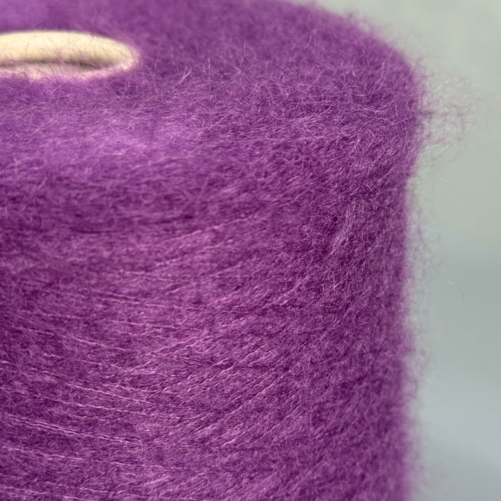 Пряжа Lineapiu Camelot melange (61% кидмохер, 31% па, 8% меринос) 1500м/100 гр, аметист