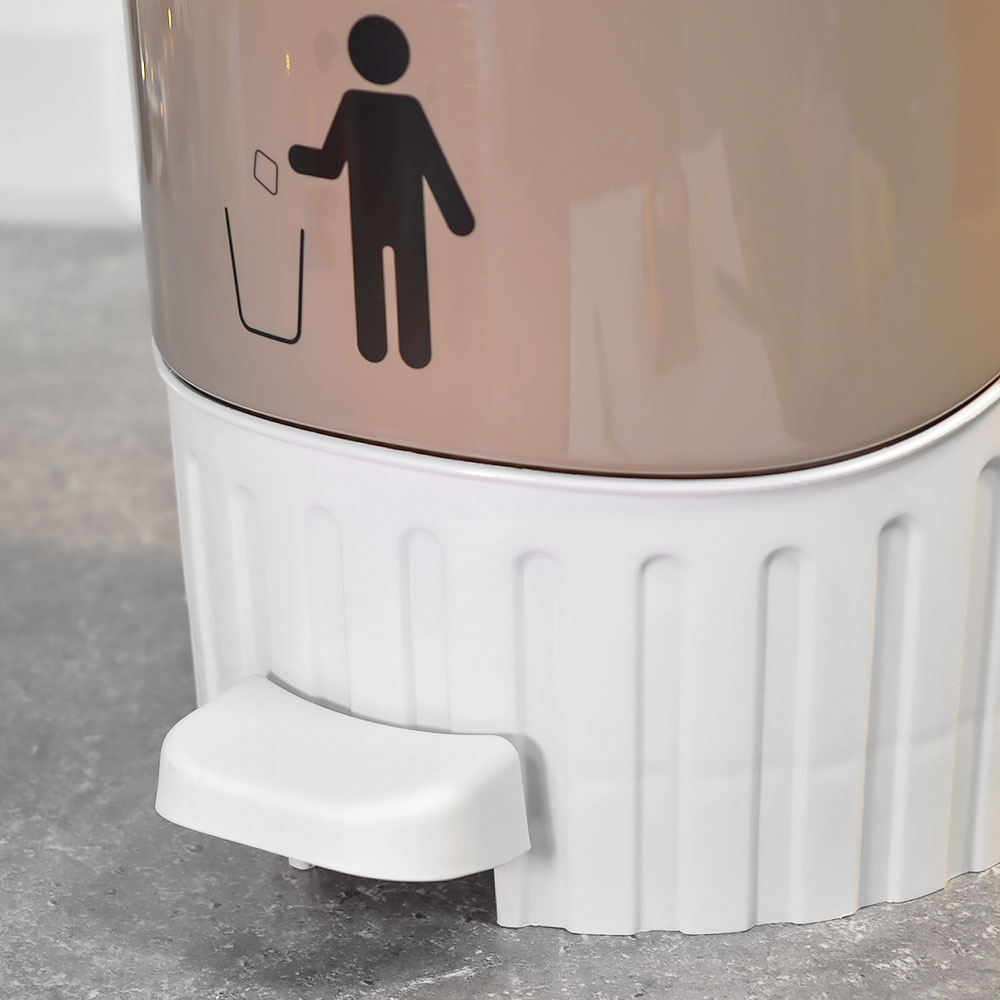 Ведро для мусора 8л с педалью, цвет молочный-кофейный