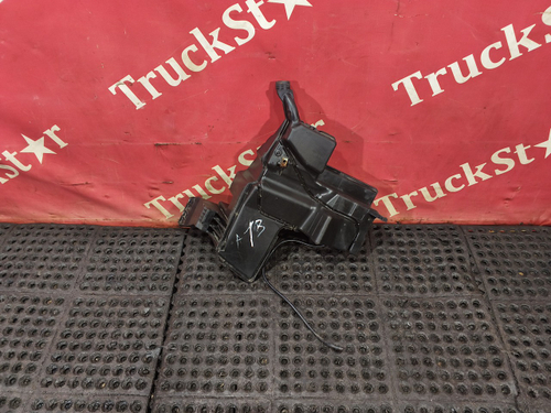 Бачок омывателя лобового стекла