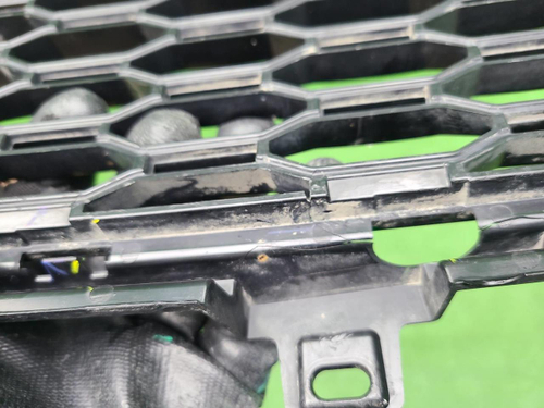 Решетка перед. бампера BMW 3er G20 (18-22) M-paket