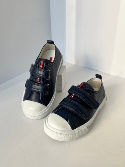 Кеды кожаные Prada новые, 24