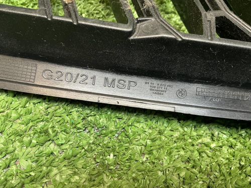 Решетка бампера правая BMW 3er G20 (18-22) M-paket