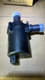 Насос циркуляционный T90 PRO 24в WEBASTO 1317522A