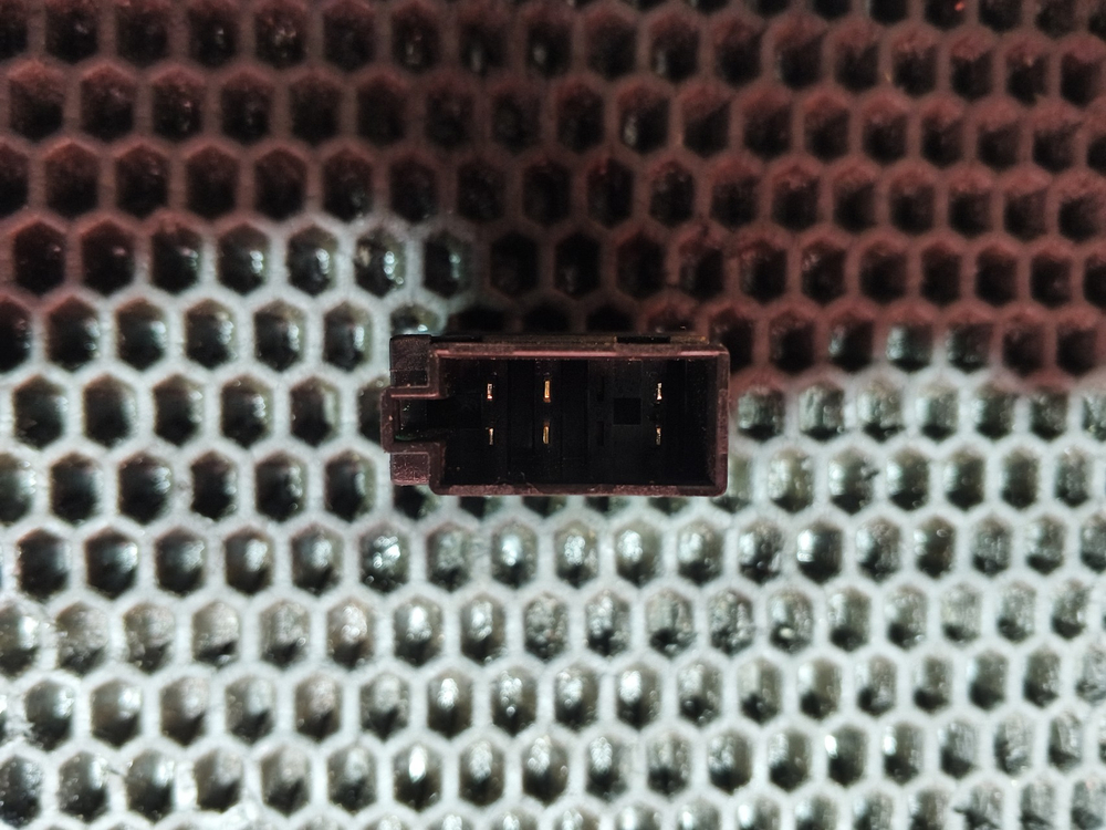 Кнопка света