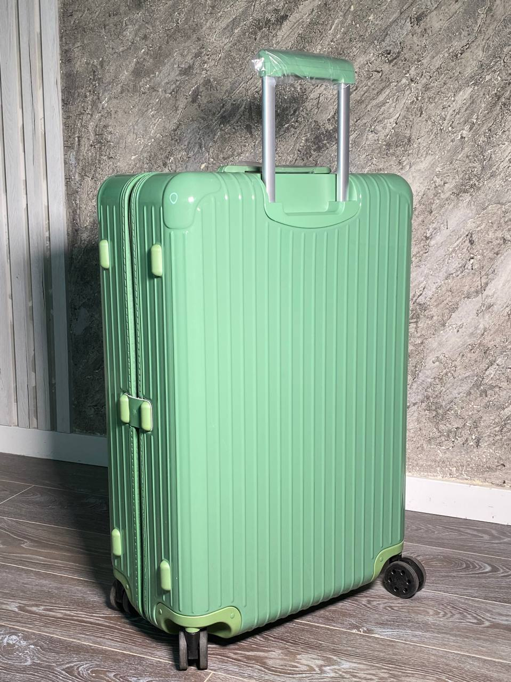 Чемодан Rimowa