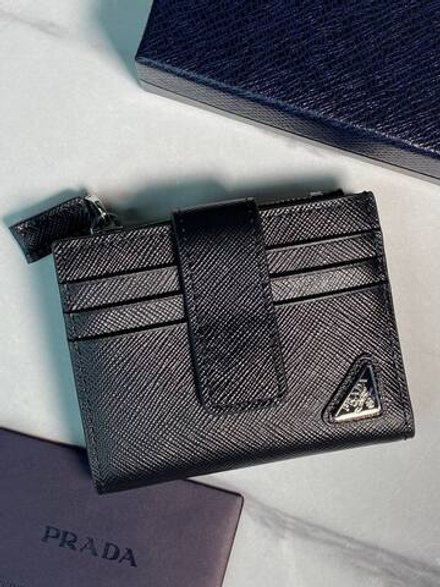 Кошелек Prada