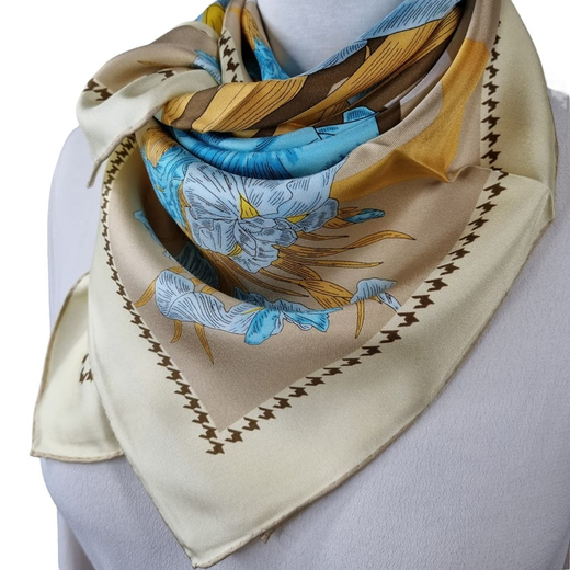 Платок 90x90 см AV-HA89304