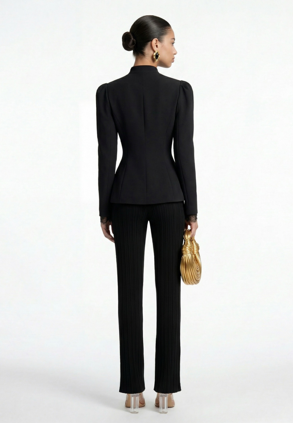 Жакет с кружевом