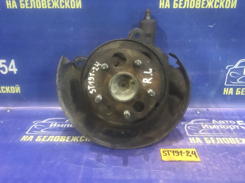 Ступица задняя левая TOYOTA CALDINA 1994