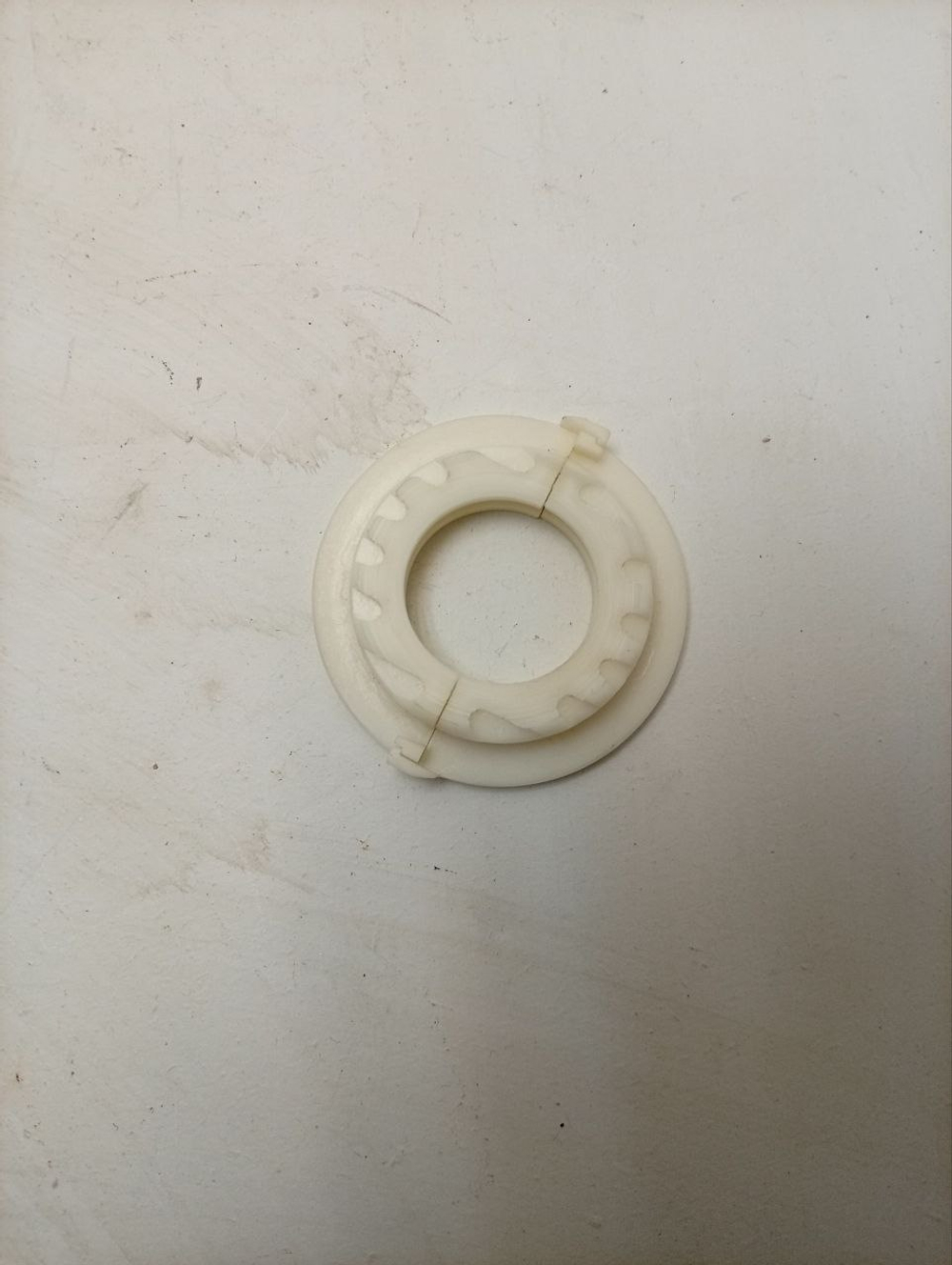 ESL4120 ктп1 Фиксатор верхнего импеллера для посудомоечных машин Electrolux AEG Zanussi 50279793009 б/у