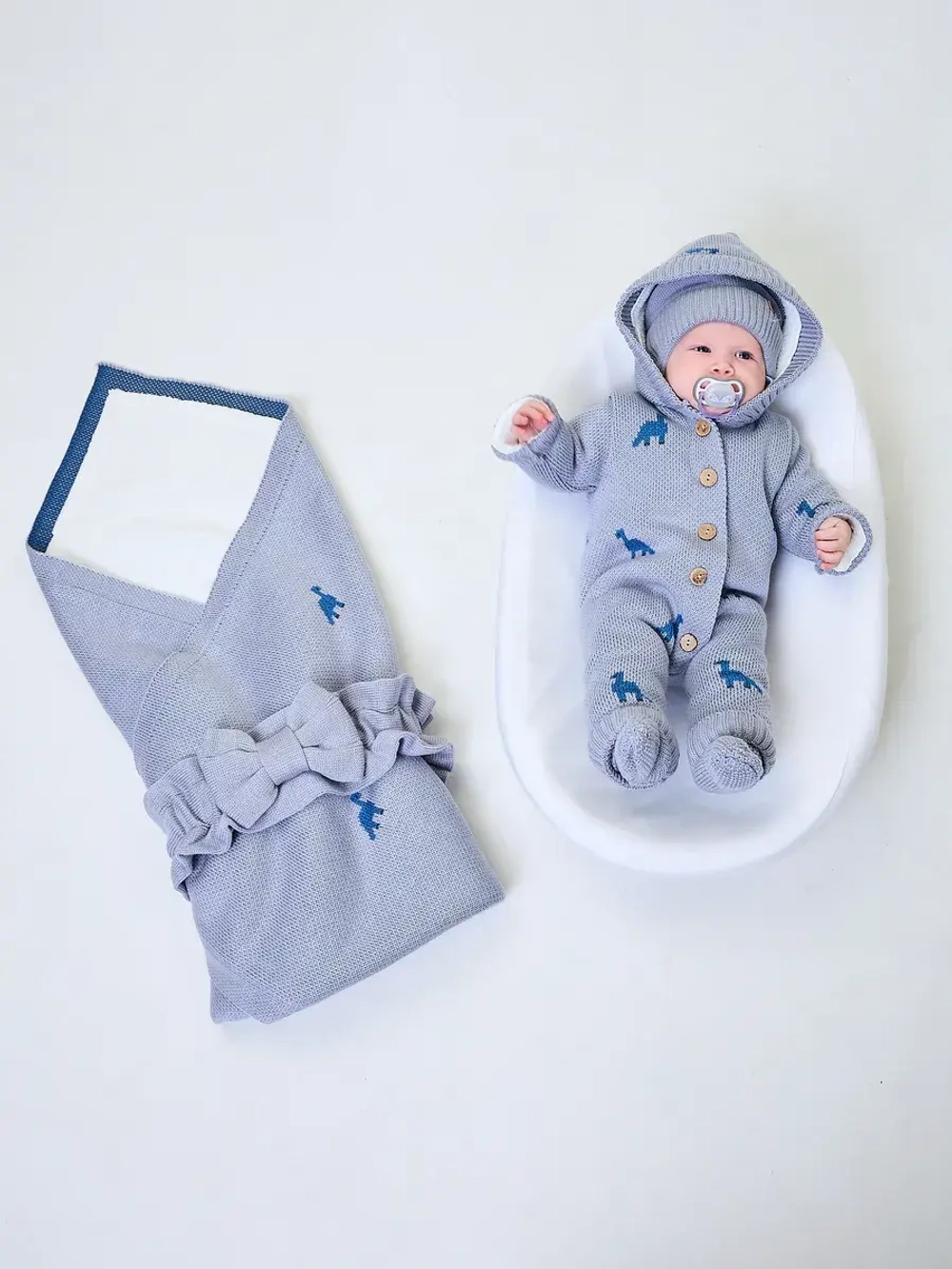 Конверт на выписку для новорожденных утепленный мехом