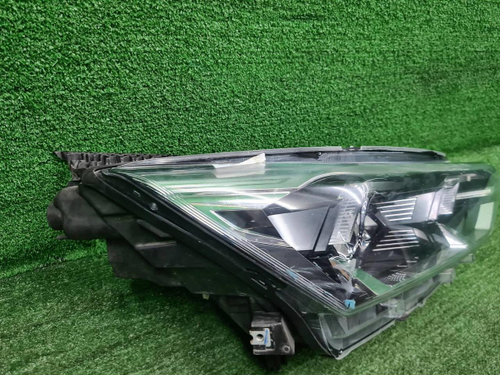 Фара правая Faw Besturn T77 (2018-н.в.) LED